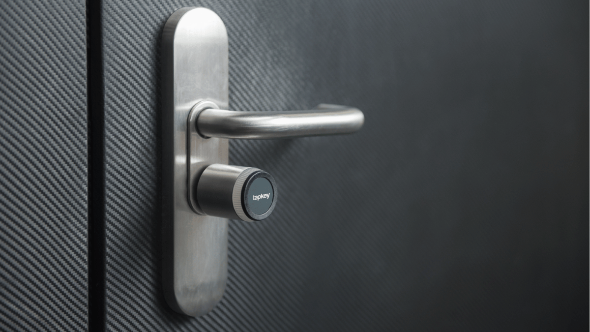 best smart locks for businesses